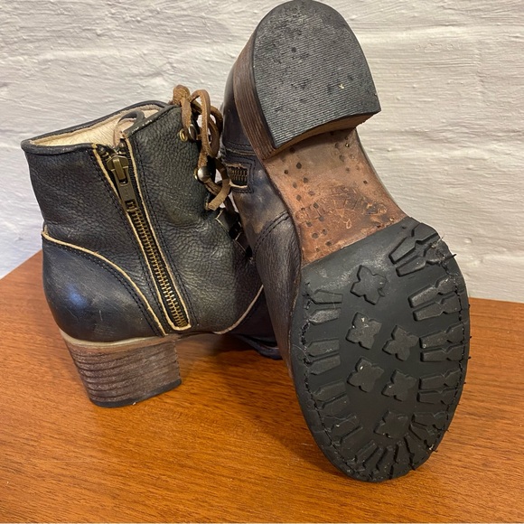 Freebird by Steven Devin Booties Size 7 - Picture 5 of 9